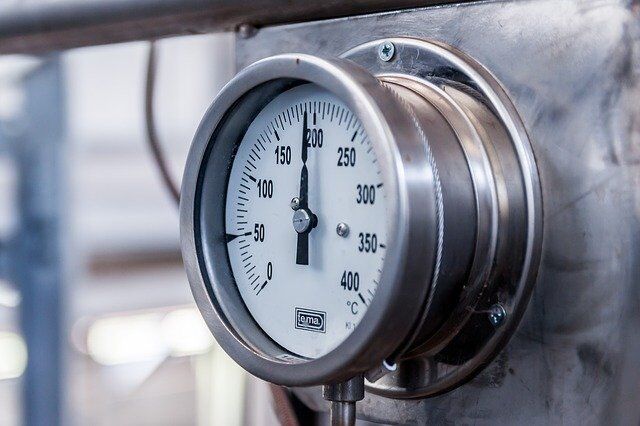 Biomass Boiler vs Gas Boiler: What Do You Need to Know?